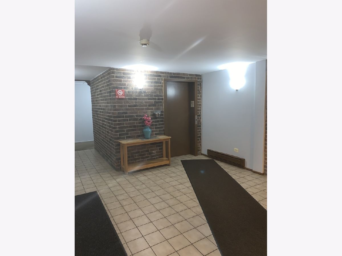 Condominiums Sold Fountain Crest Dolton Illinois, 14621 Greenwood