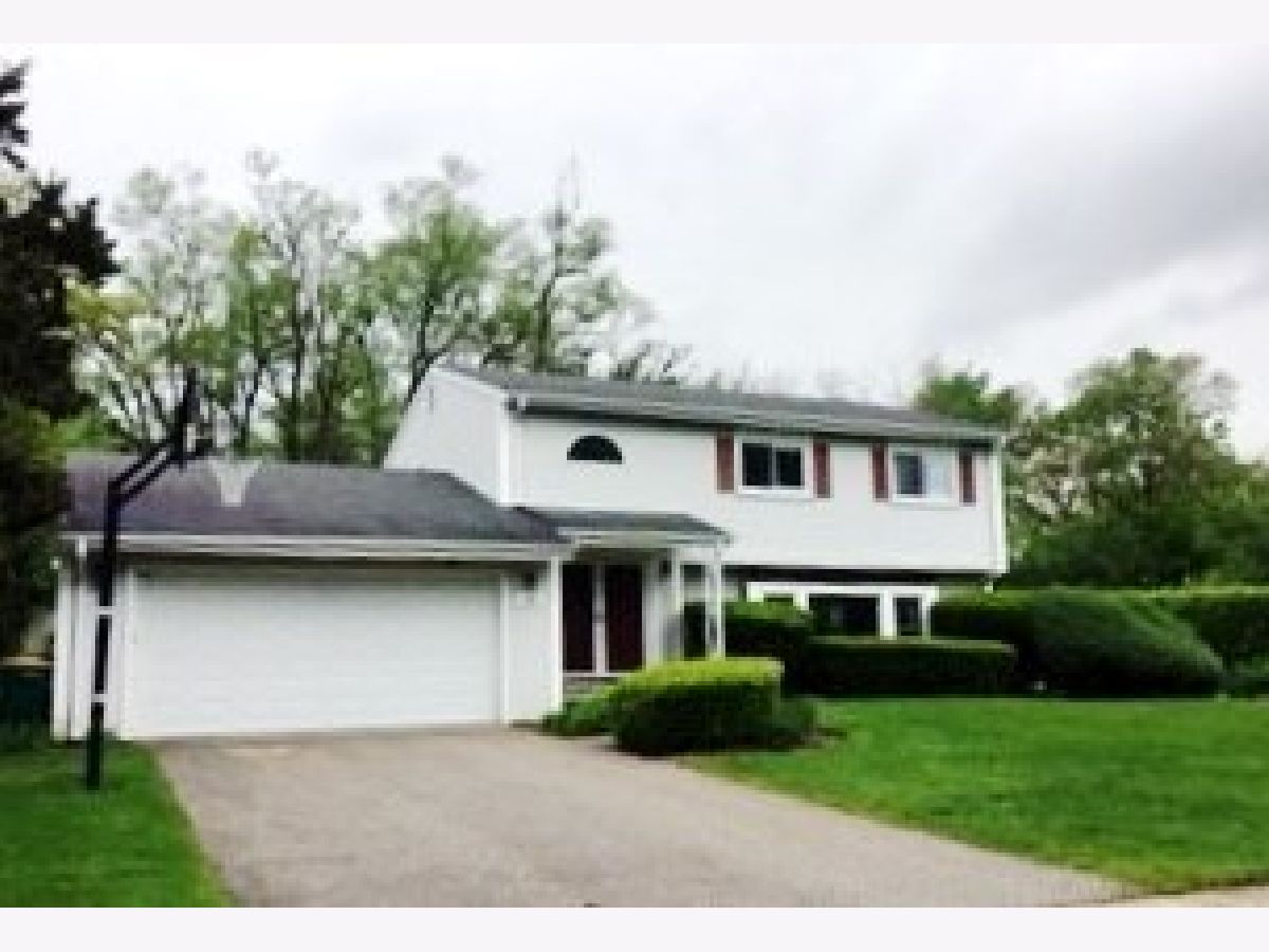 Homes Rented Briarwood Vista Deerfield Illinois, 100 Evergreen