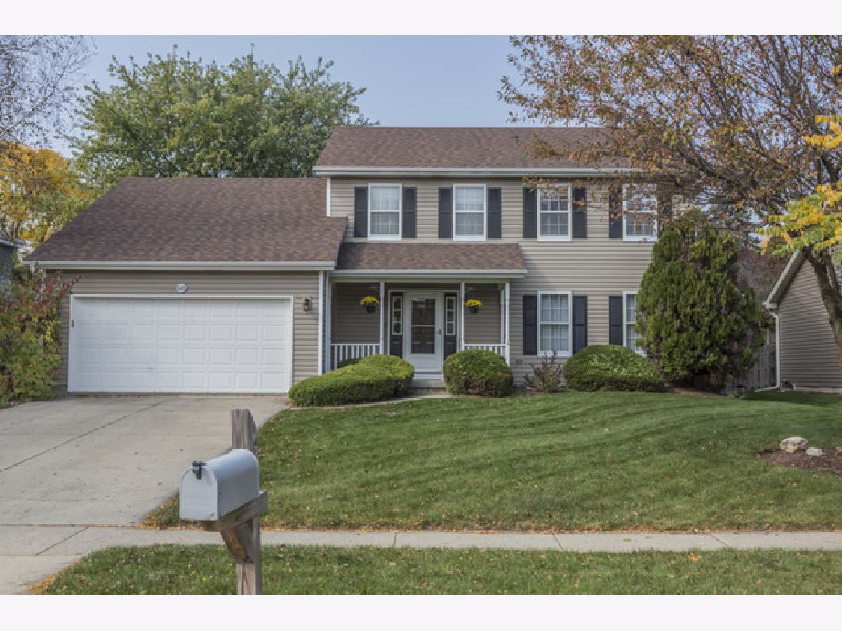 Homes Sold Gingerbrook Bartlett Illinois, 848 Francine