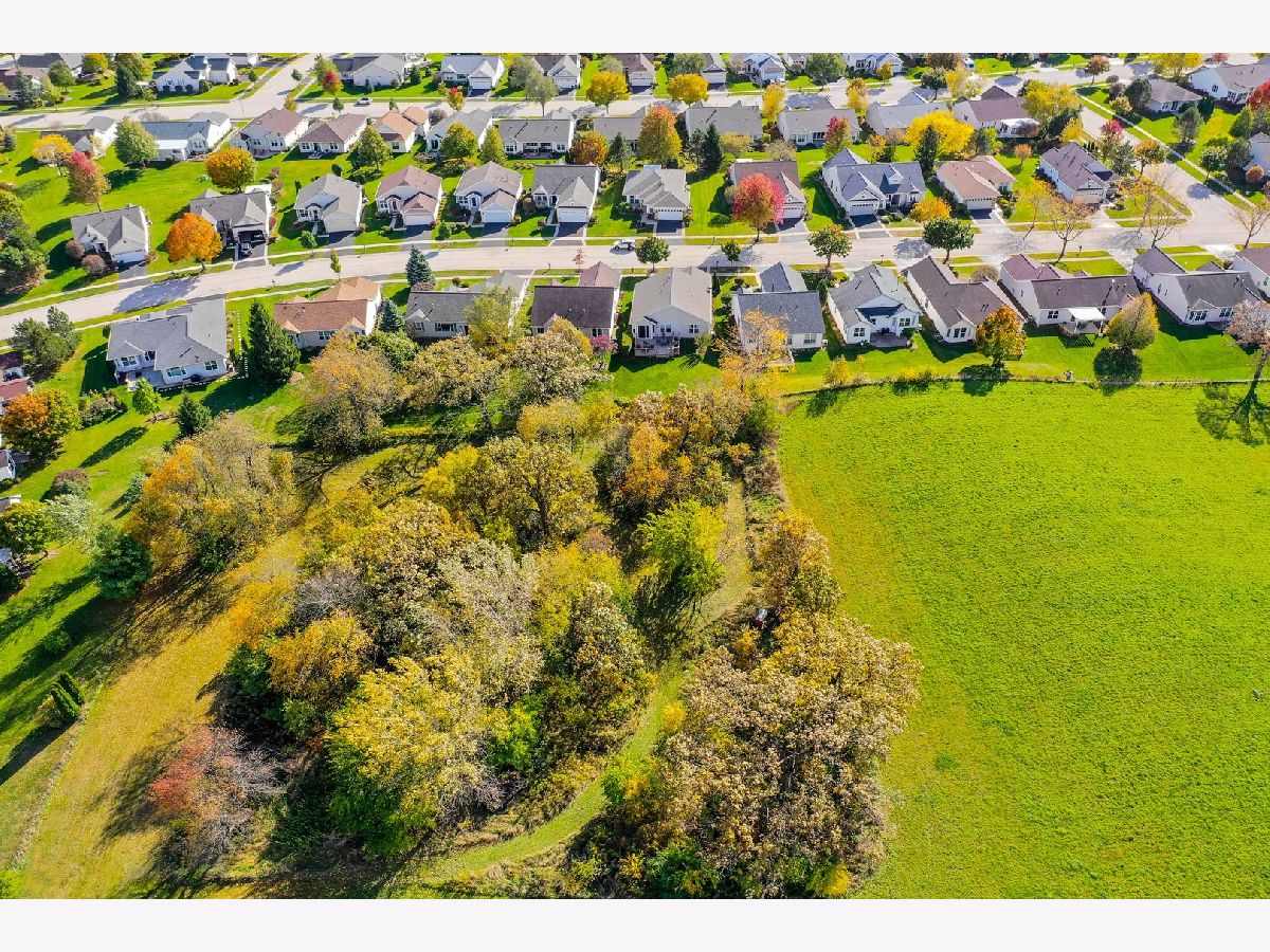 13144 Essex Lane, Huntley, Illinois 60142 MLS 10904852 WinterCohen