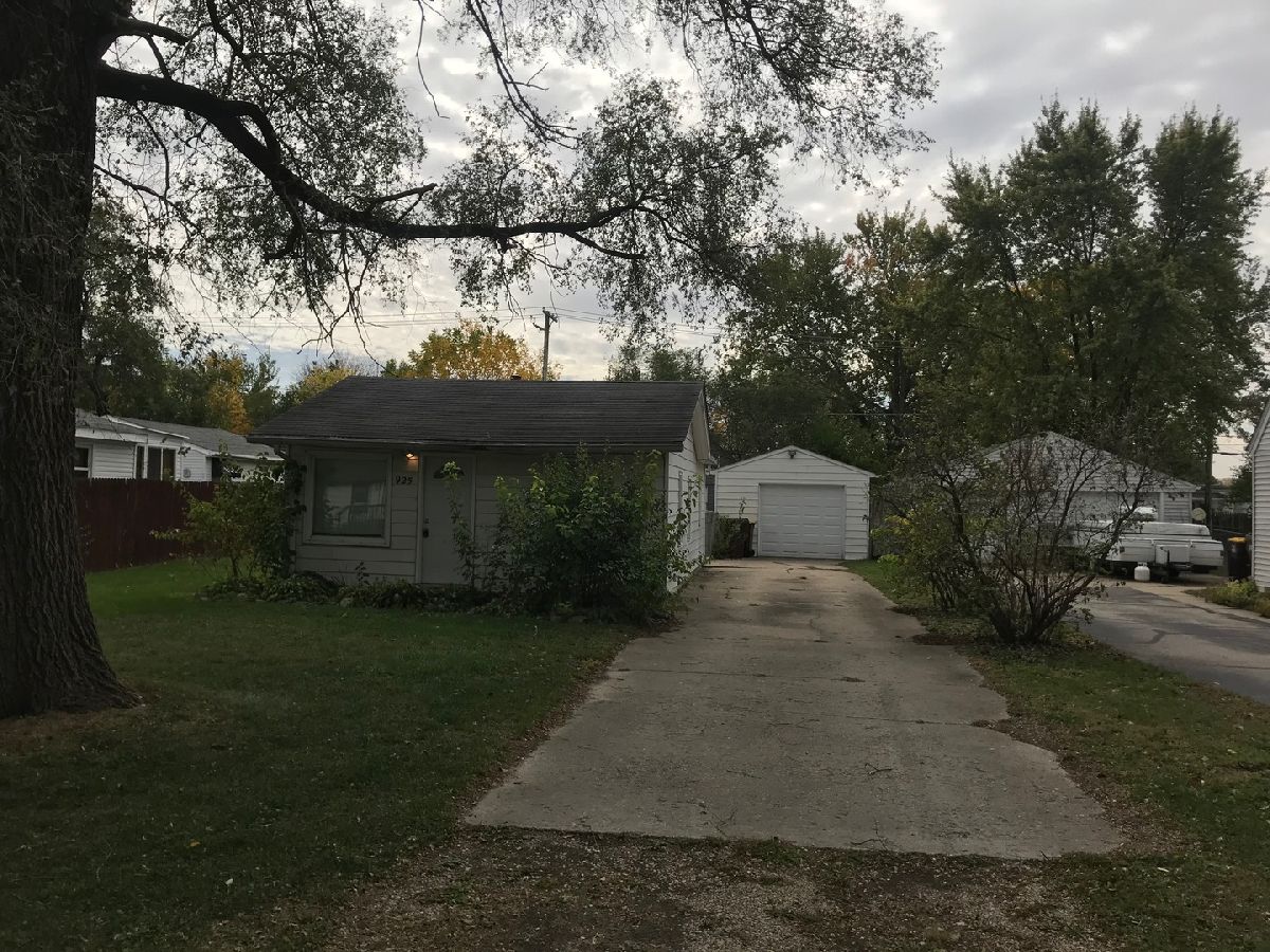  Rented Machesney Park Illinois, 925 Anna