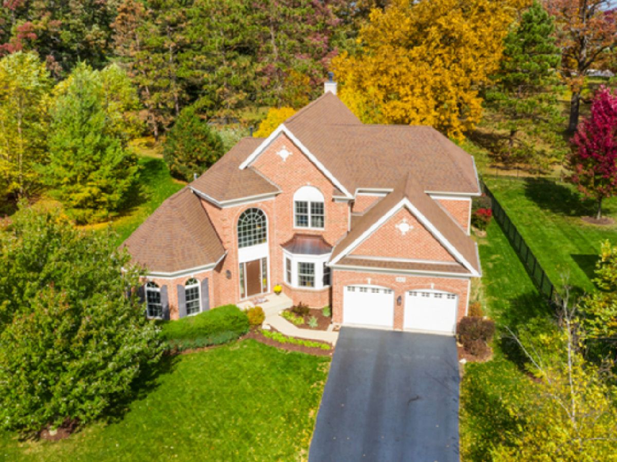 Homes Sold Lake Run Estates North Aurora Illinois, 447 Lake Run