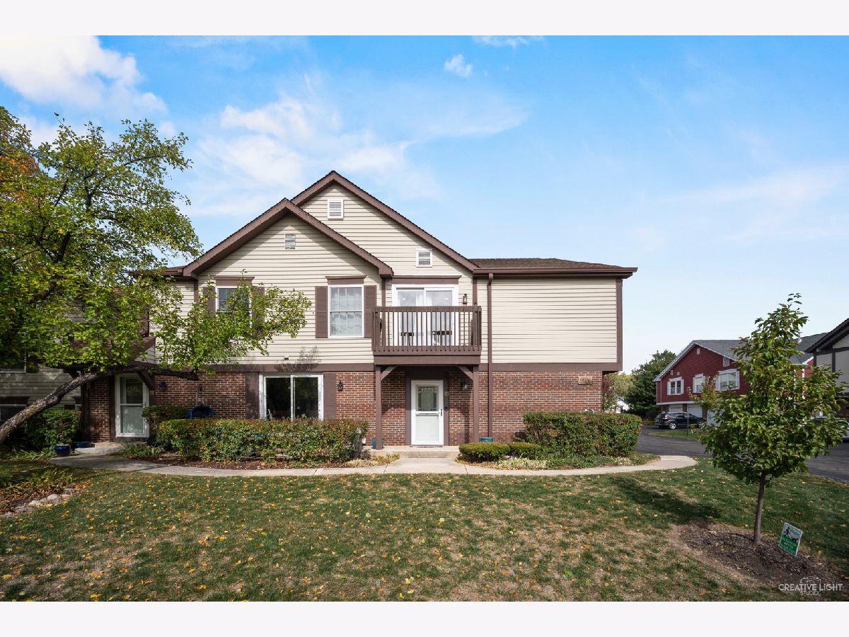 Townhomes & Condos Rented Highpoint Lisle Illinois, 2768 Wayfaring