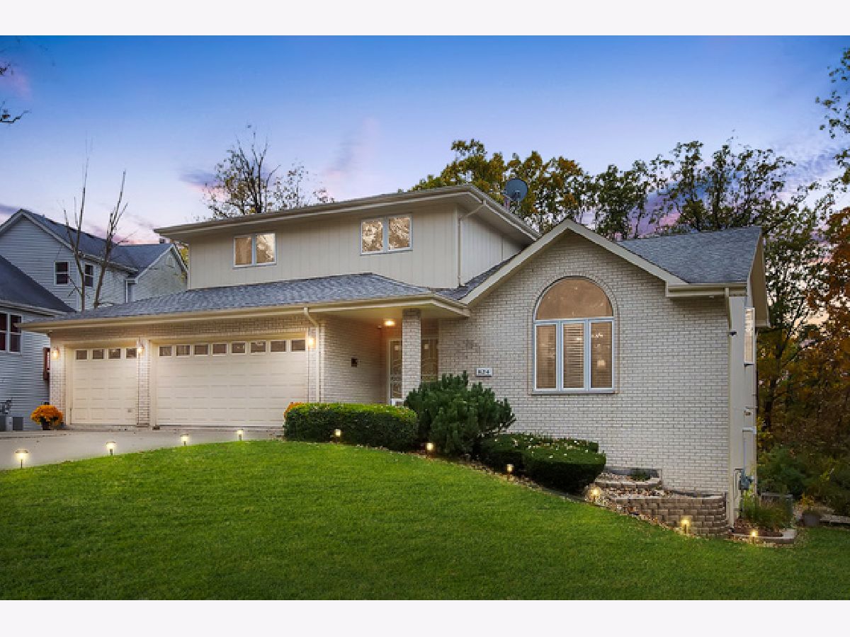 Homes Sold Huntley Woods Crete Illinois, 824 Huntley Woods