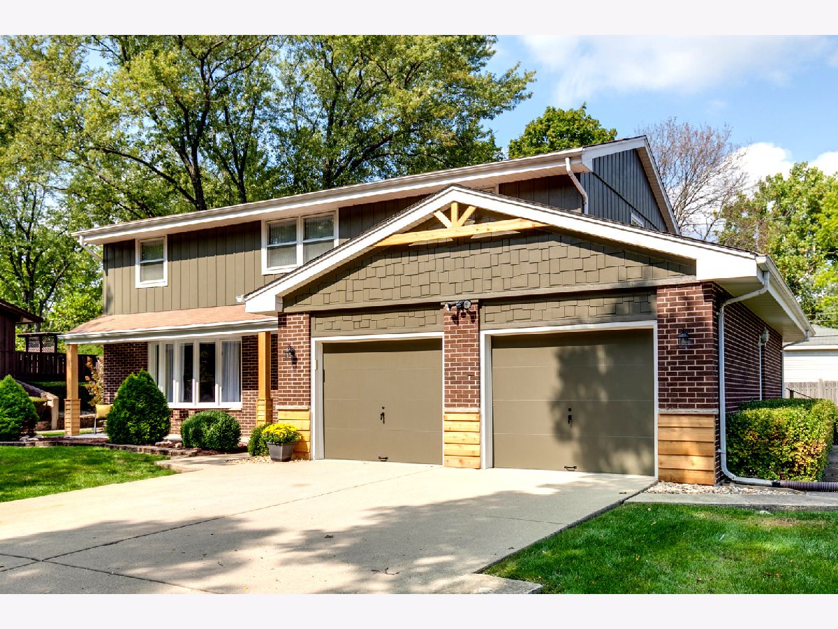 Homes Sold Dorian Gardens Darien Illinois, 1522 Hawthorne
