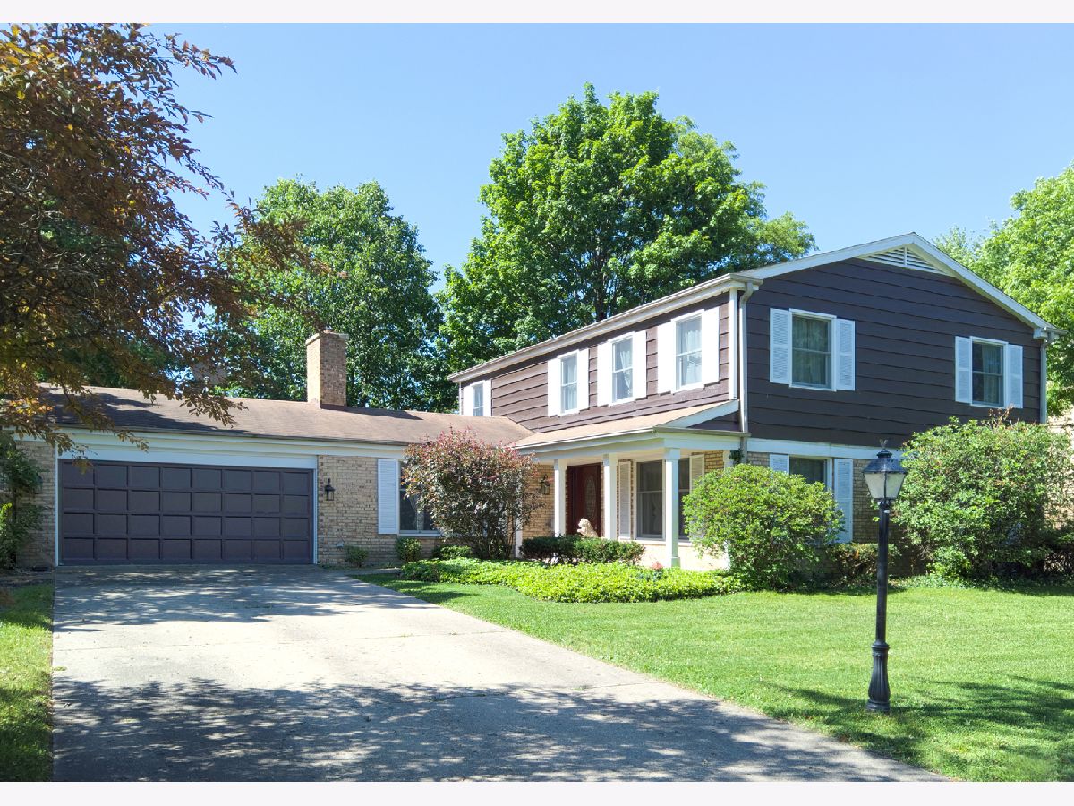 Homes Rented Charlemagne Northbrook Illinois, 4045 Picardy