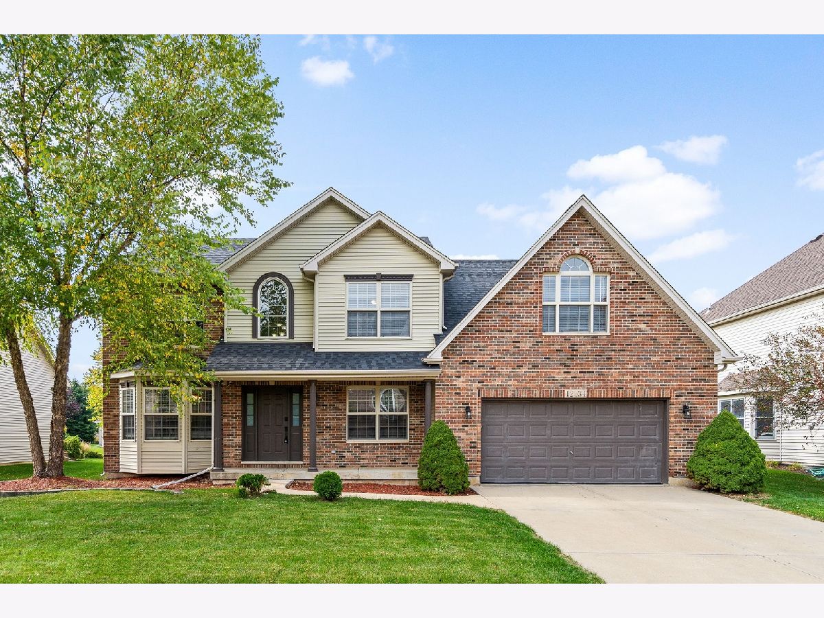 Homes Sold Estates At Heritage Meadows Plainfield Illinois, 12534 Larkspur