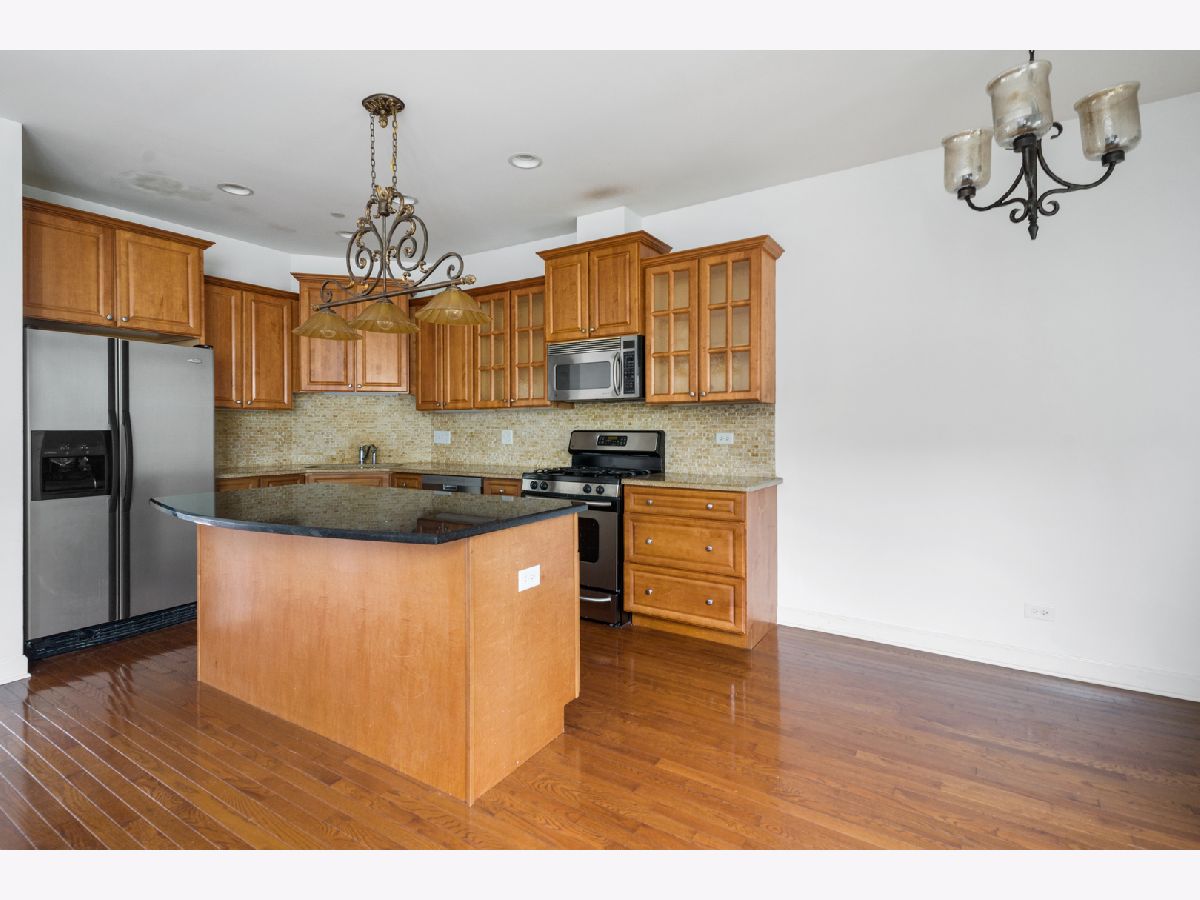 Townhomes Rented Asbury Place Bartlett Illinois, 370 Prospect