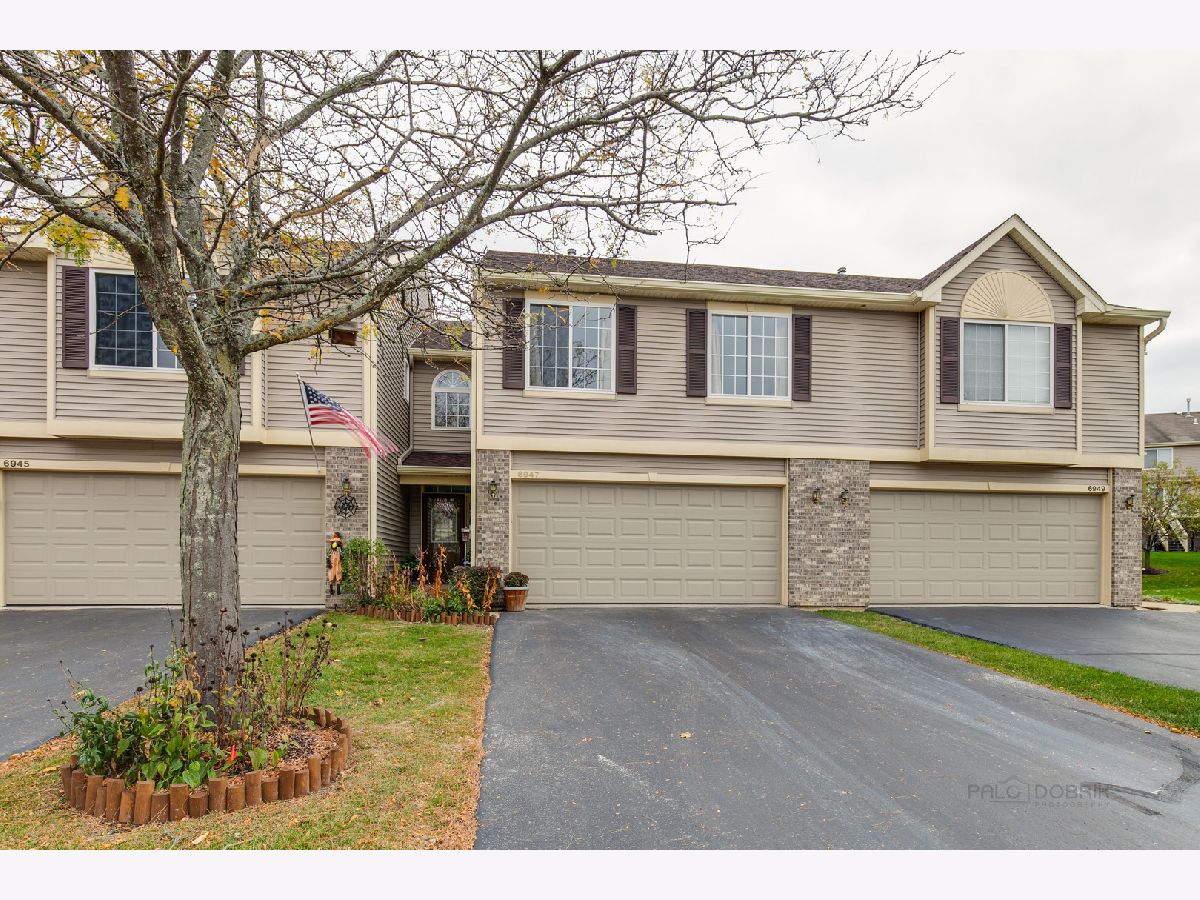 Townhomes & Condos Sold Brightwater Fox Lake Illinois, 6947 Brightwater