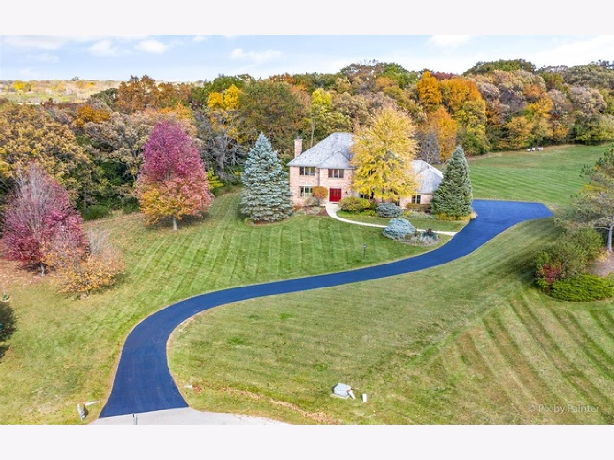 Homes Sold Heritage Trails Barrington Illinois, 25715 Broken Bow