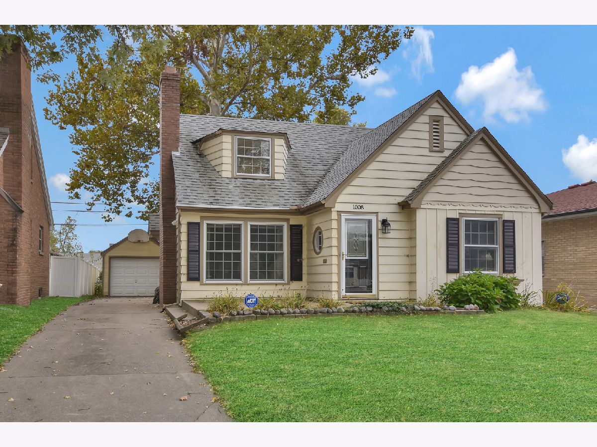  Sold Peoria Illinois, 1008 Fairoaks