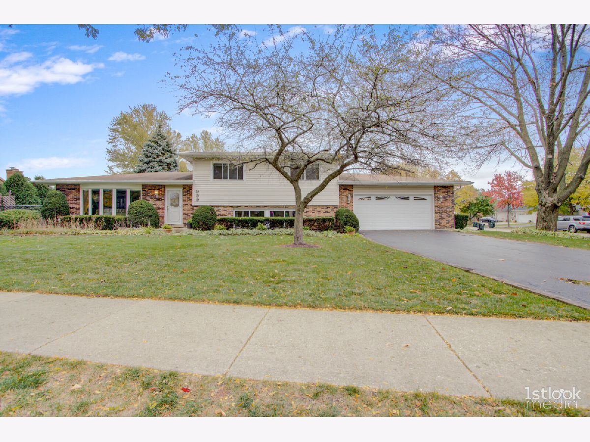 Homes Sold Spinnaker Cove Palatine Illinois, 959 Williams