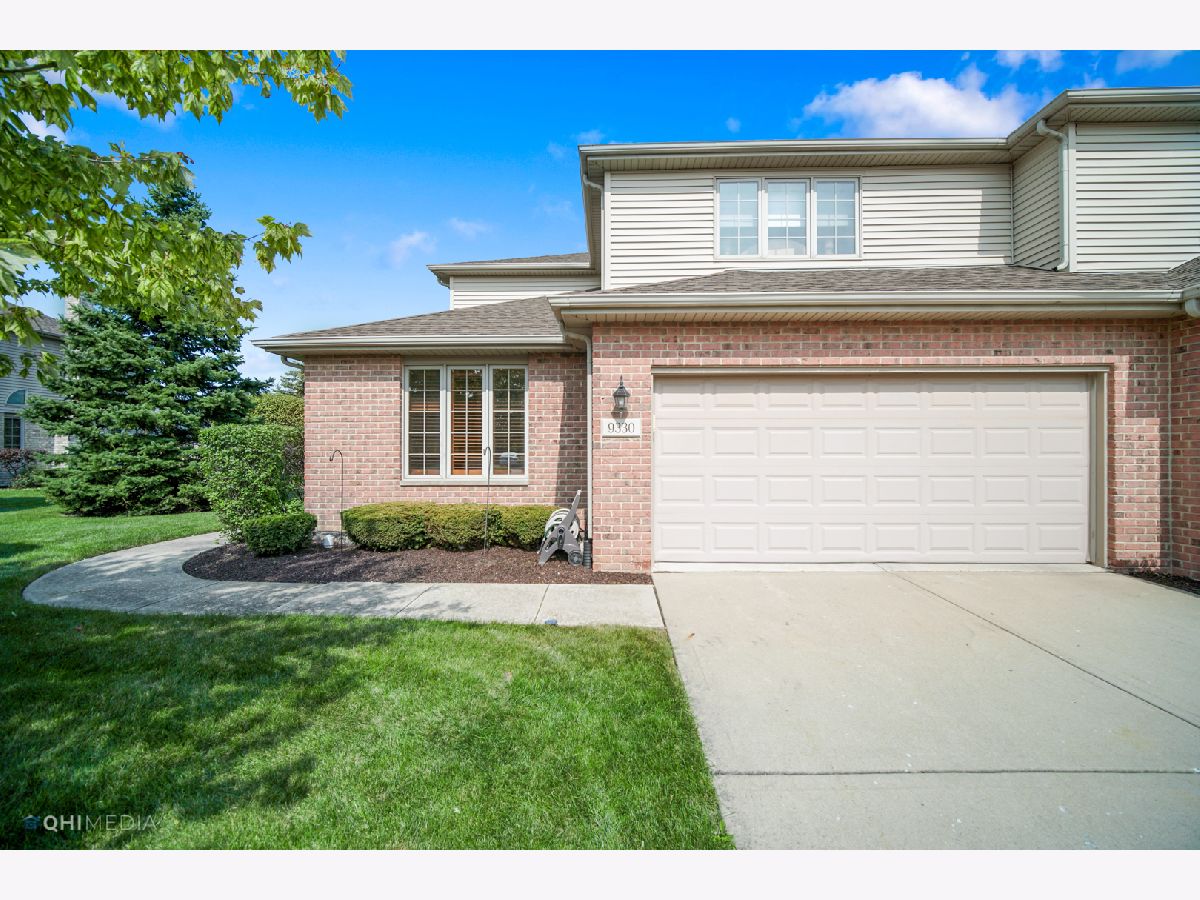 Townhomes Sold Amber Meadows Tinley Park Illinois, 9330 Kimmel