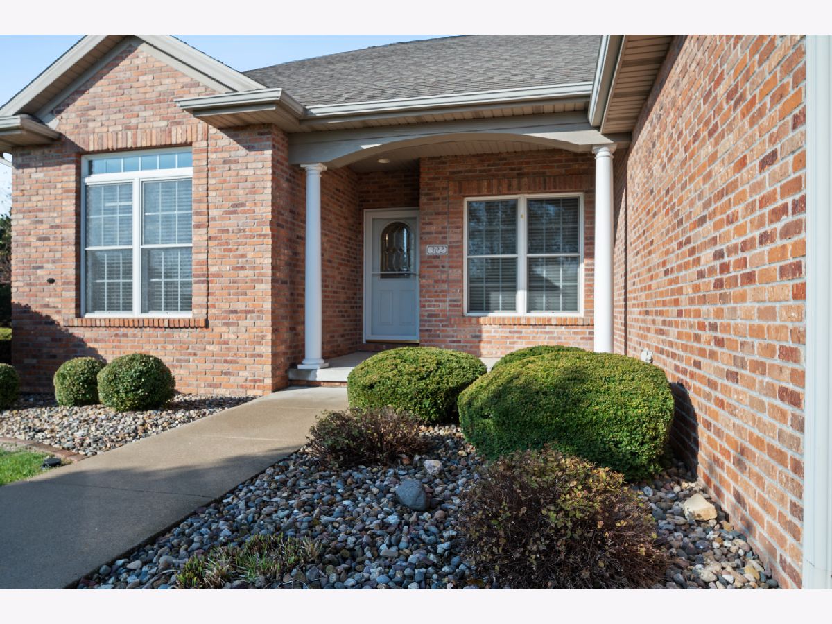 302 Spring Ridge Drive, Bloomington, Illinois 61704 MLS 10915214