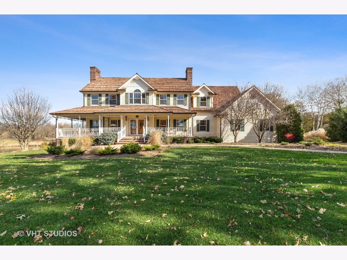Homes & Condos & Townhomes Sold Ivanhoe Estates Mundelein Illinois, 28815 Sky Crest
