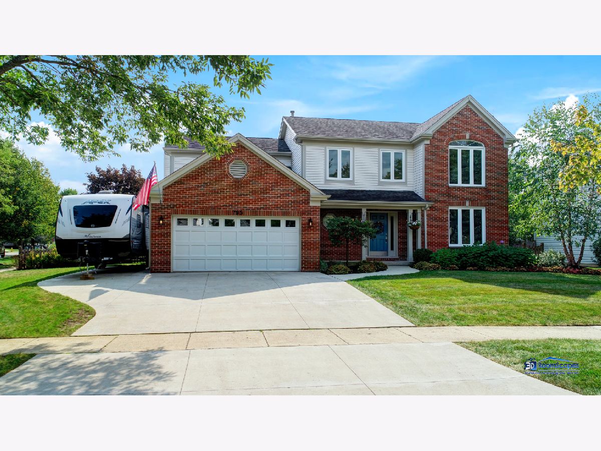 Homes Sold Estates Of Eastlake Grayslake Illinois, 795 Walton