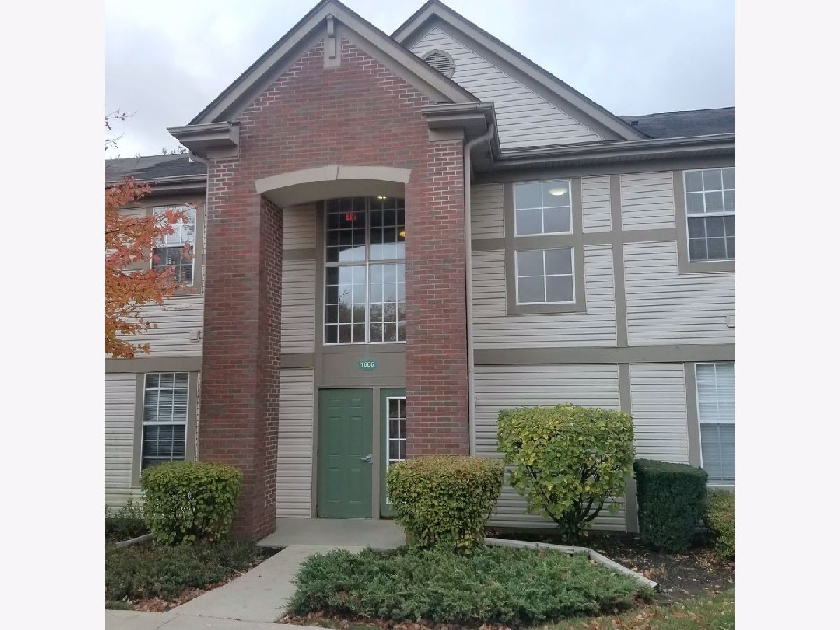 Condos & Townhomes Rented Randall Village Crystal Lake Illinois, 1665 Carlemont