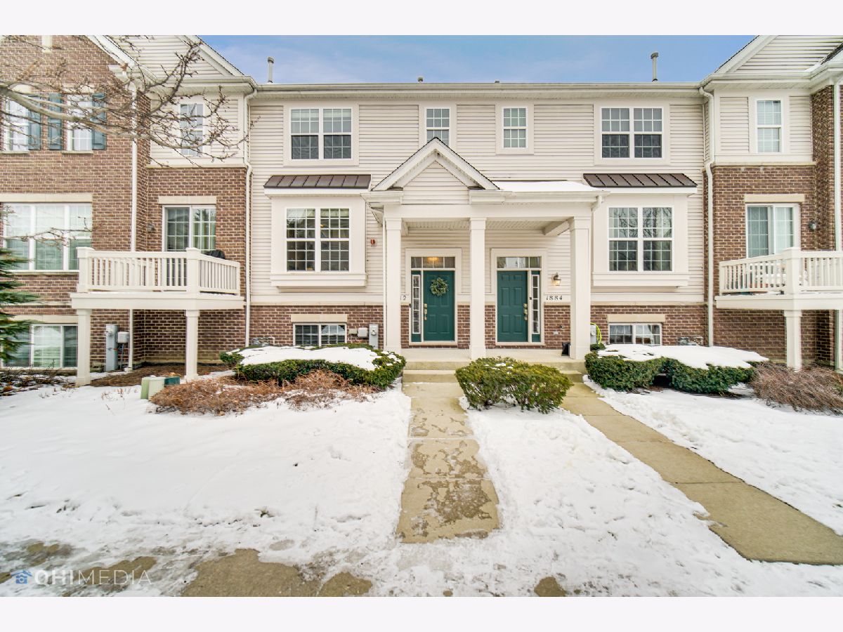 Townhomes Sold Willow Place Wheeling Illinois, 1882 Potomac