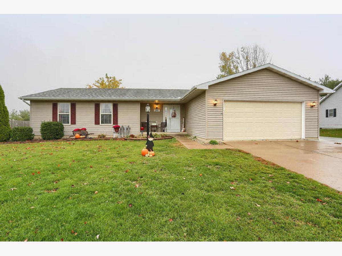Homes Sold Woodard's Crestlake St Joseph Illinois, 1700 Magnolia