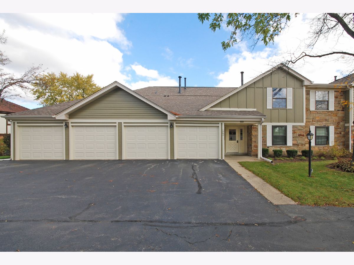 Condos & Townhomes Sold Lexington Commons Ii Wheeling Illinois, 1542 Heather