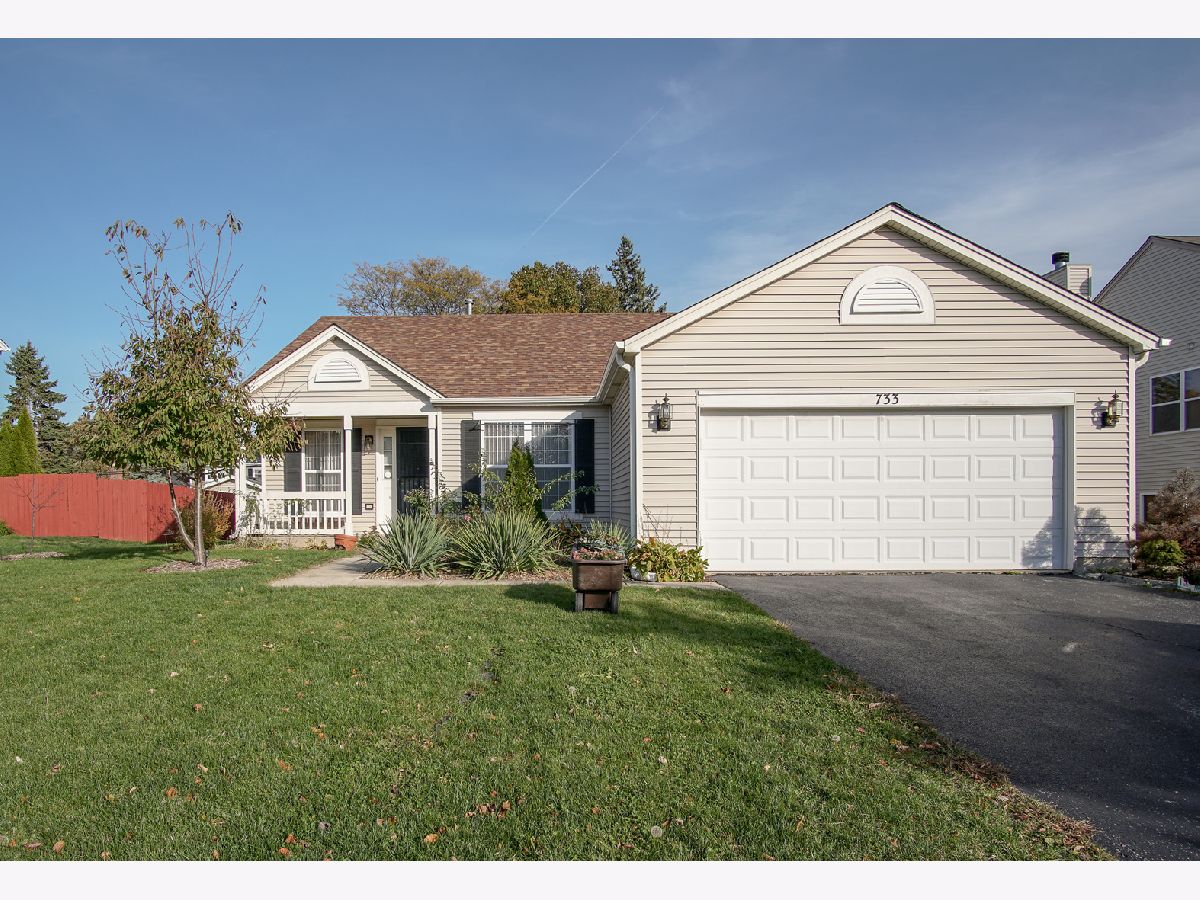 Homes Sold Edgebrook Estates Aurora Illinois, 733 Commonwealth