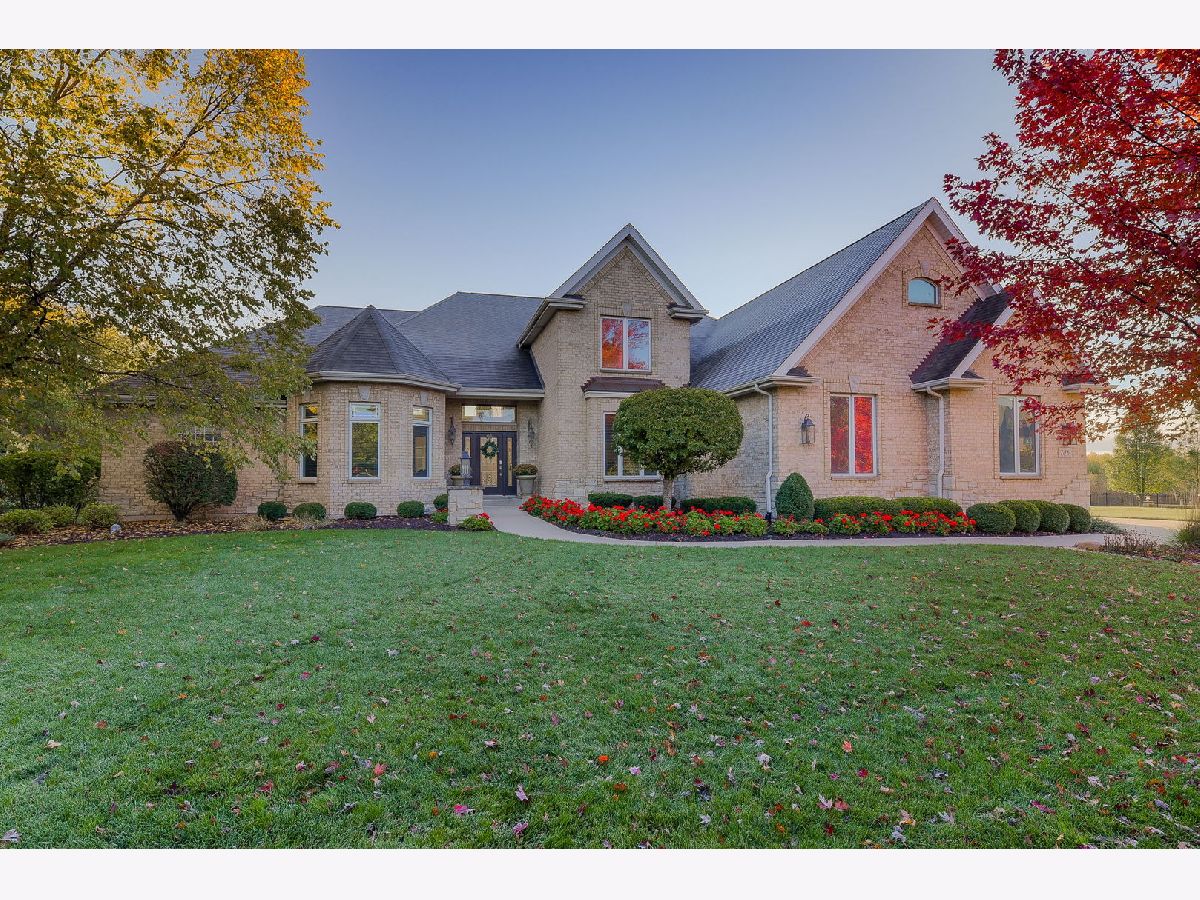 Homes Sold Wooded Creek Joliet Illinois, 706 Rookery
