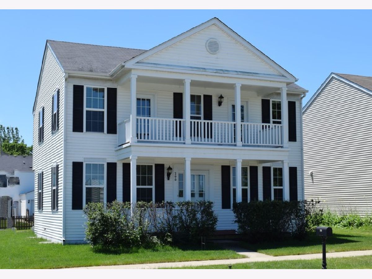 Homes Rented Oswego Village Square Oswego Illinois, 200 Presidential