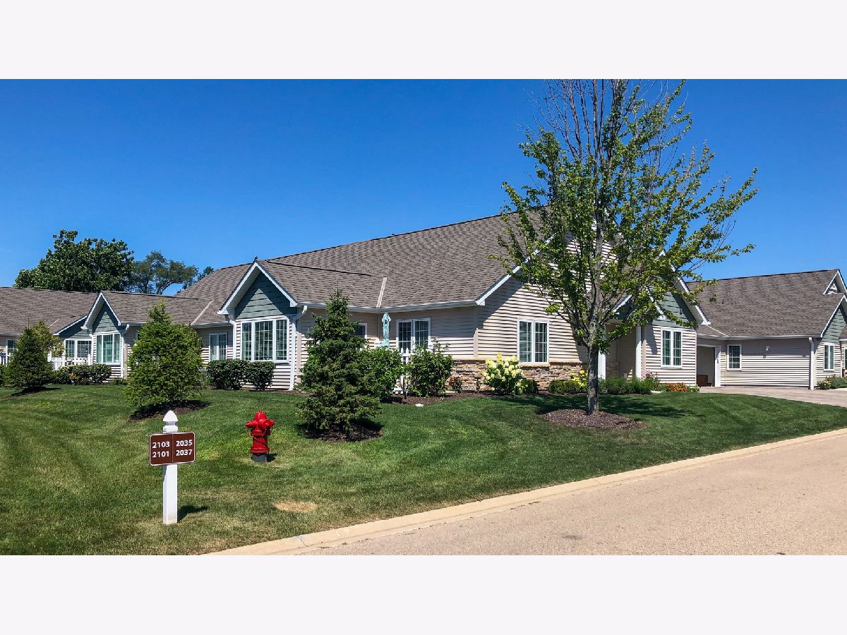 Somerset Farm Sycamore IL, Condominiums For Sale & For Rent Sadie