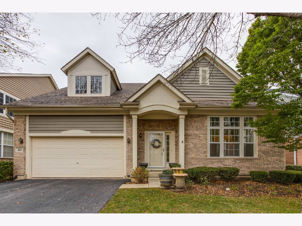 Homes Sold Inverness Vernon Hills Illinois, 512 Valhalla