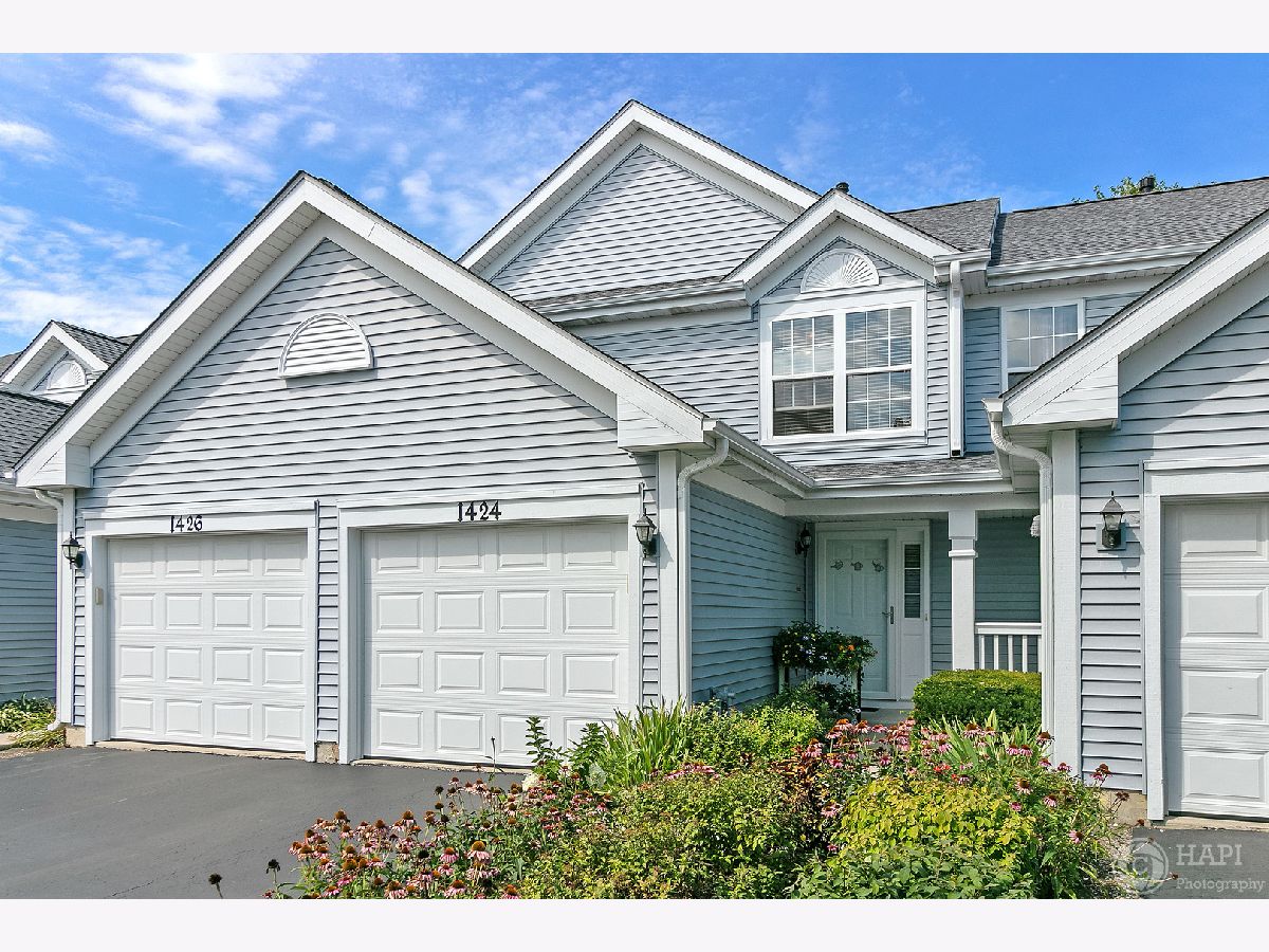 Townhomes Sold Insignia Ridge Mundelein Illinois, 1424 Wesley
