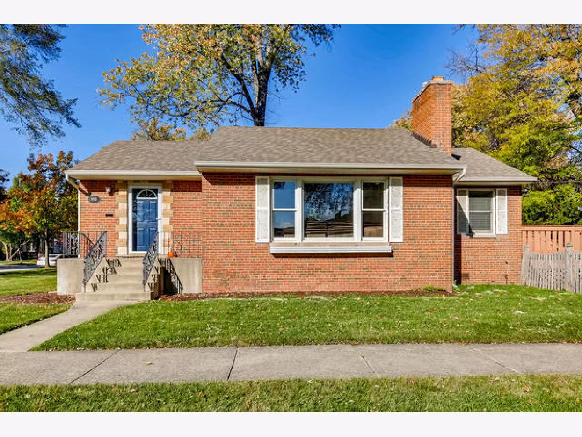 Homes Sold Little Beverly Oak Lawn Illinois, 9745 Tulley