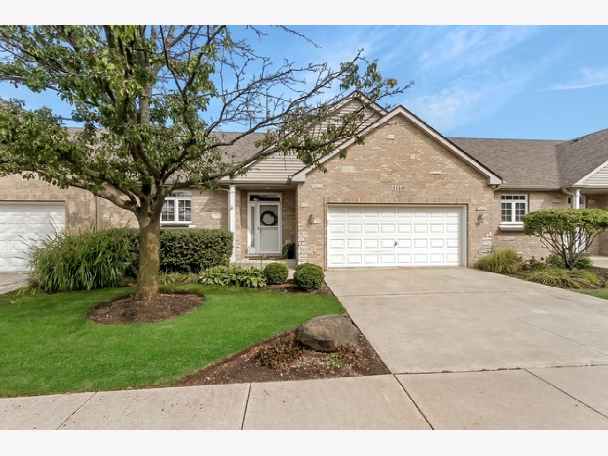 Townhomes Sold Tuthill Huntley Illinois, 11416 Russell