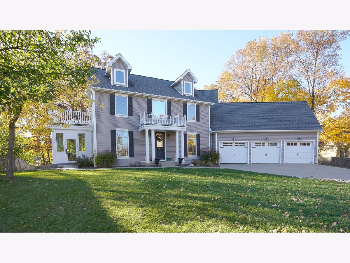 Homes Sold The Timbers Bloomington Illinois, 1707 Longden