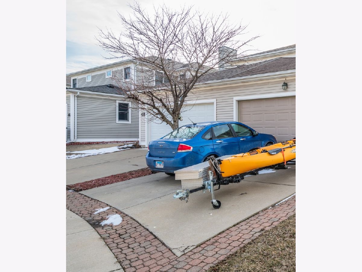 Condos & Townhomes & Homes Rented Whispering Pines Bloomington Illinois, 48 Yotzonot