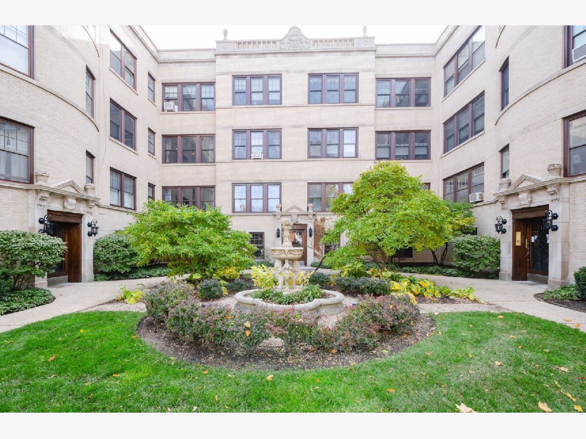 Condominiums Rented Essex In Evanston Evanston Illinois, 906 Greenwood