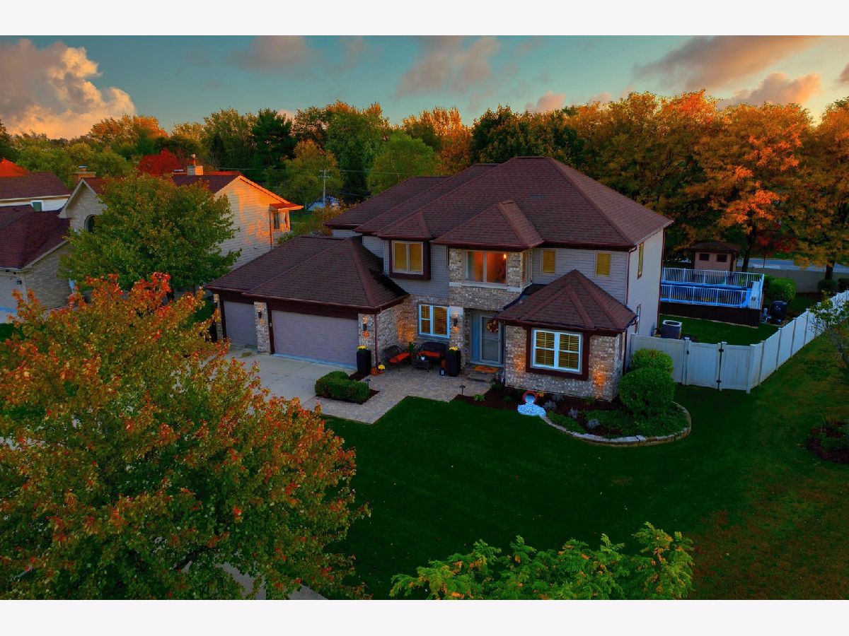 Homes Sold Edgewood Estates Bartlett Illinois, 858 Kent