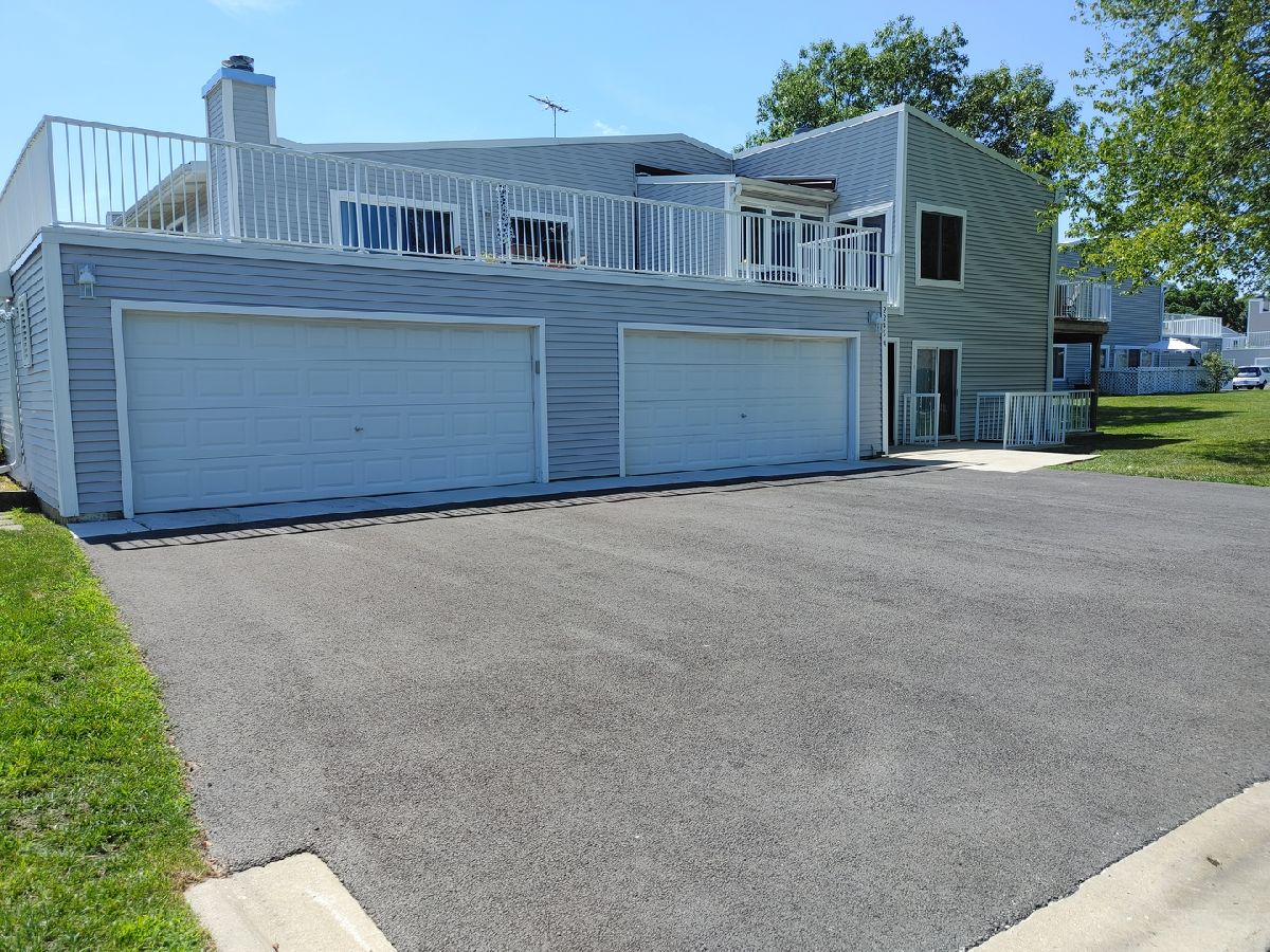 Condos & Townhomes Sold Whispering Pines Palatine Illinois, 2246 Baldwin
