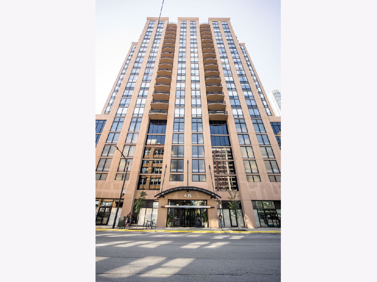 Condominiums Sold Erie Center Condominiums Chicago Illinois, 435 Erie