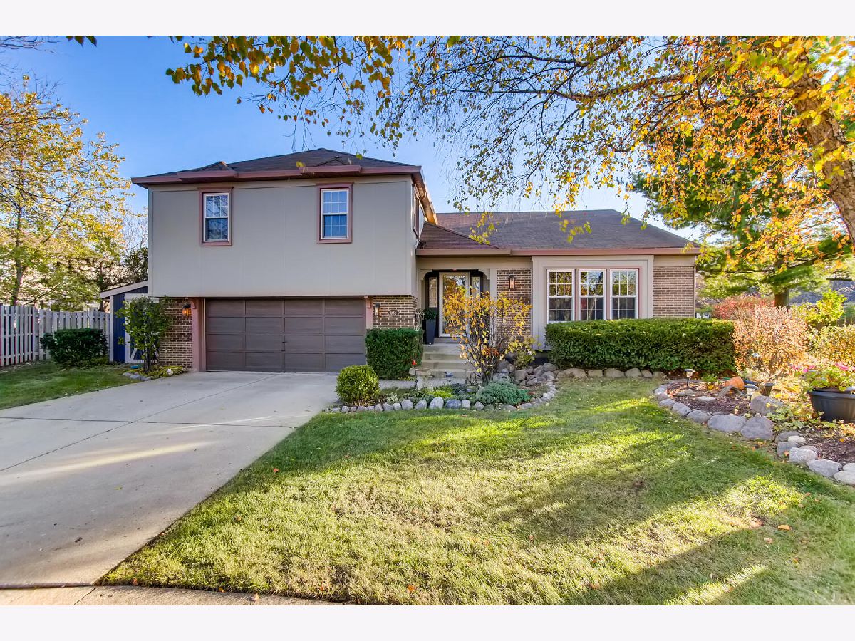 Homes Sold Victoria Crossing Hoffman Estates Illinois, 632 Yardley