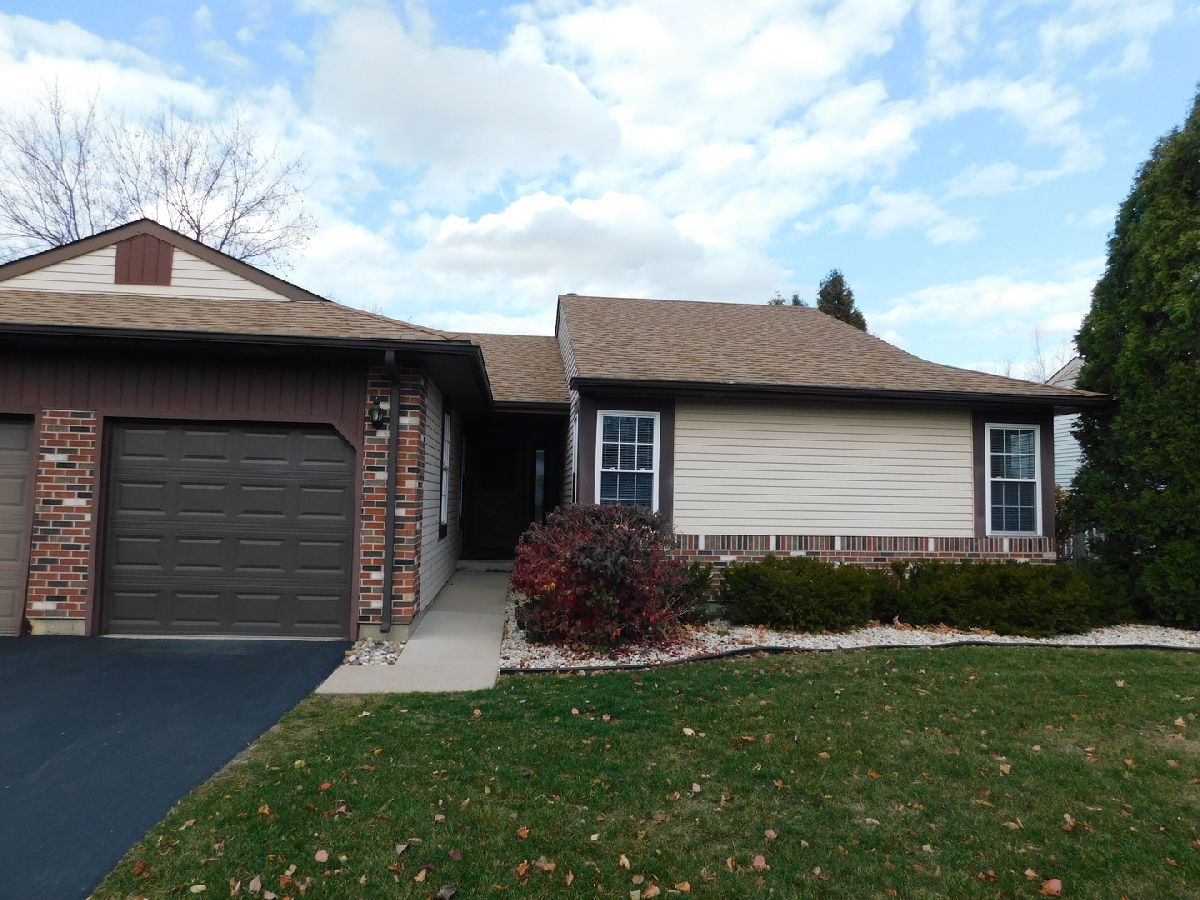Townhomes Sold Serendipity Buffalo Grove Illinois, 532 Lyon
