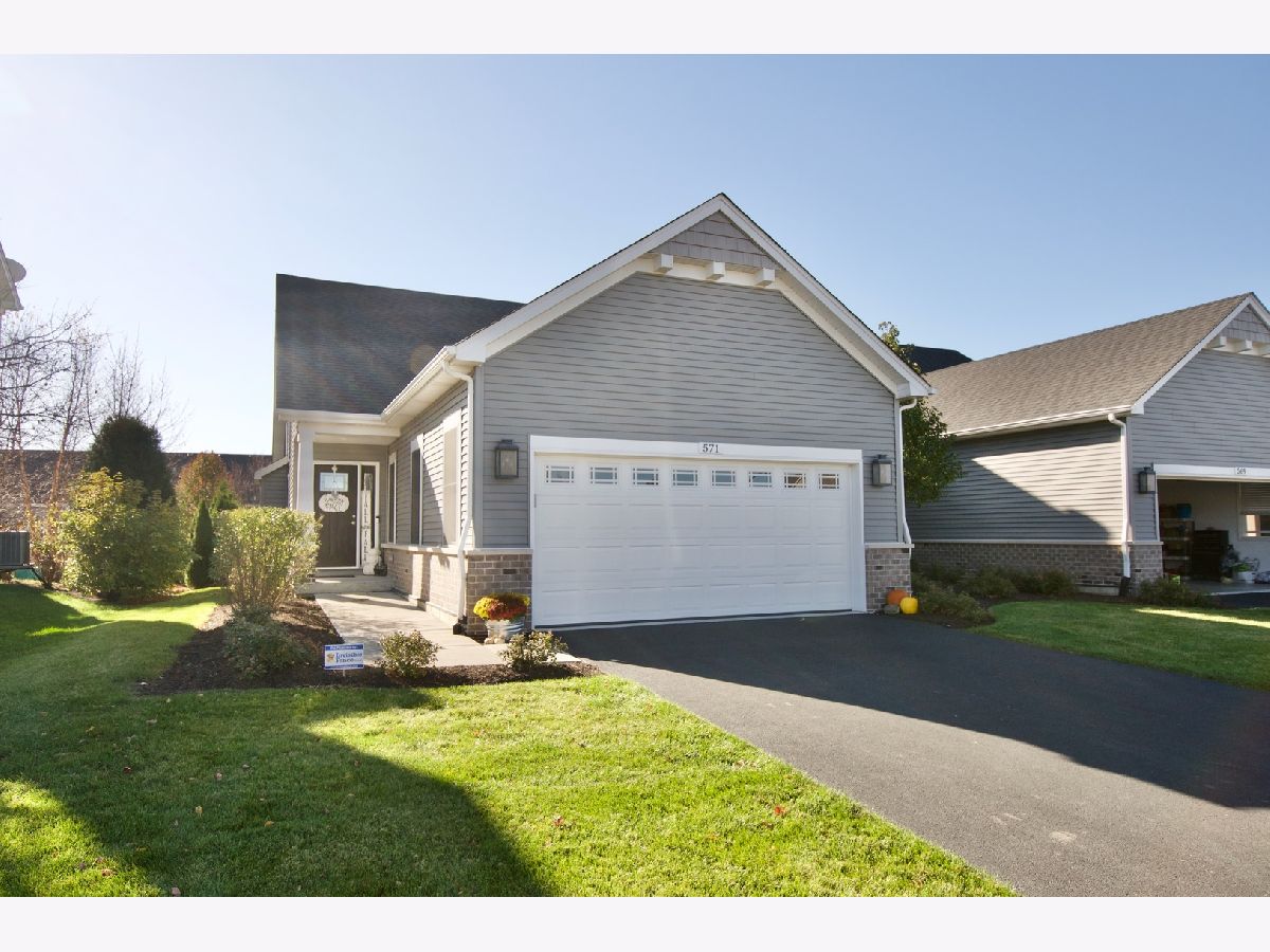 Condos & Townhomes Sold Deerpath Creek Villa's Oswego Illinois, 571 Sudbury