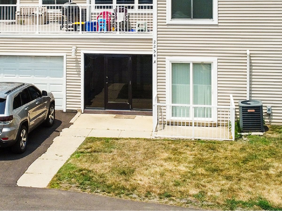Condos & Townhomes Sold Whispering Pines Palatine Illinois, 2254 Baldwin