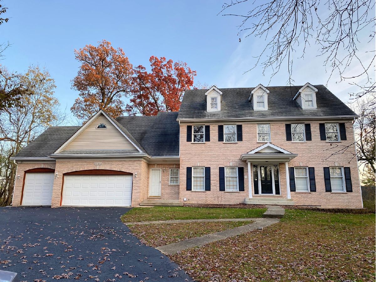 Homes Sold Red Oaks Elburn Illinois, 2S841 Red Oak