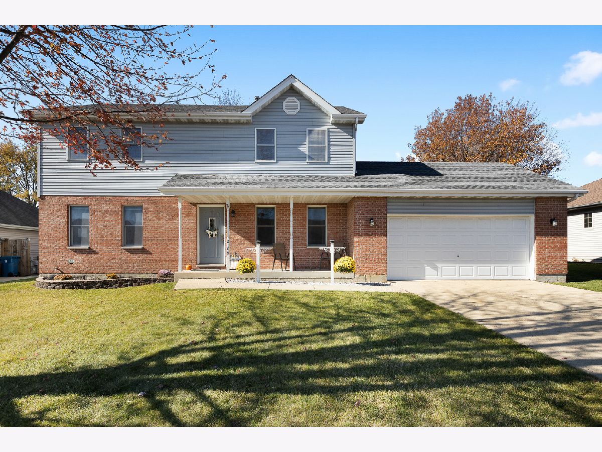 Homes Sold Crestwood Estates Crest Hill Illinois, 2109 Eldorado