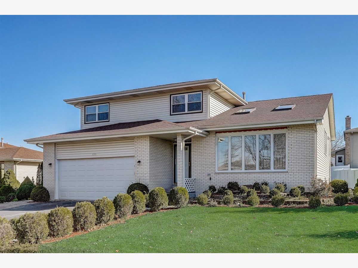 Townhomes & Homes Sold Cimarron Addison Illinois, 655 Western