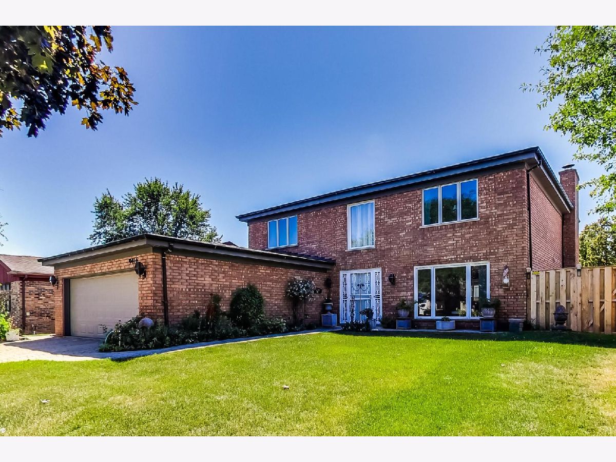 Homes Sold Eldorado Towers Morton Grove Illinois, 9416 Natchez
