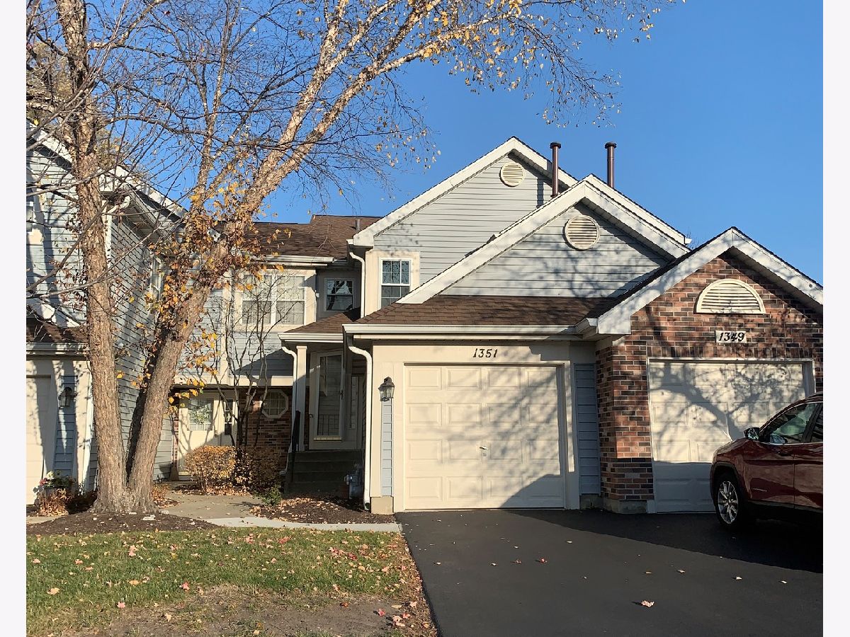 Townhomes & Condos Rented Country Homes At Bennington Carol Stream Illinois, 1351 Ridgefield