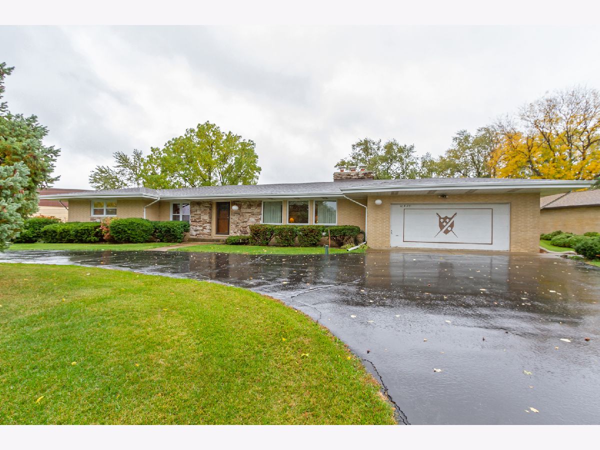 Homes Sold Trails Estates Addison Illinois, 20W371 Diversey