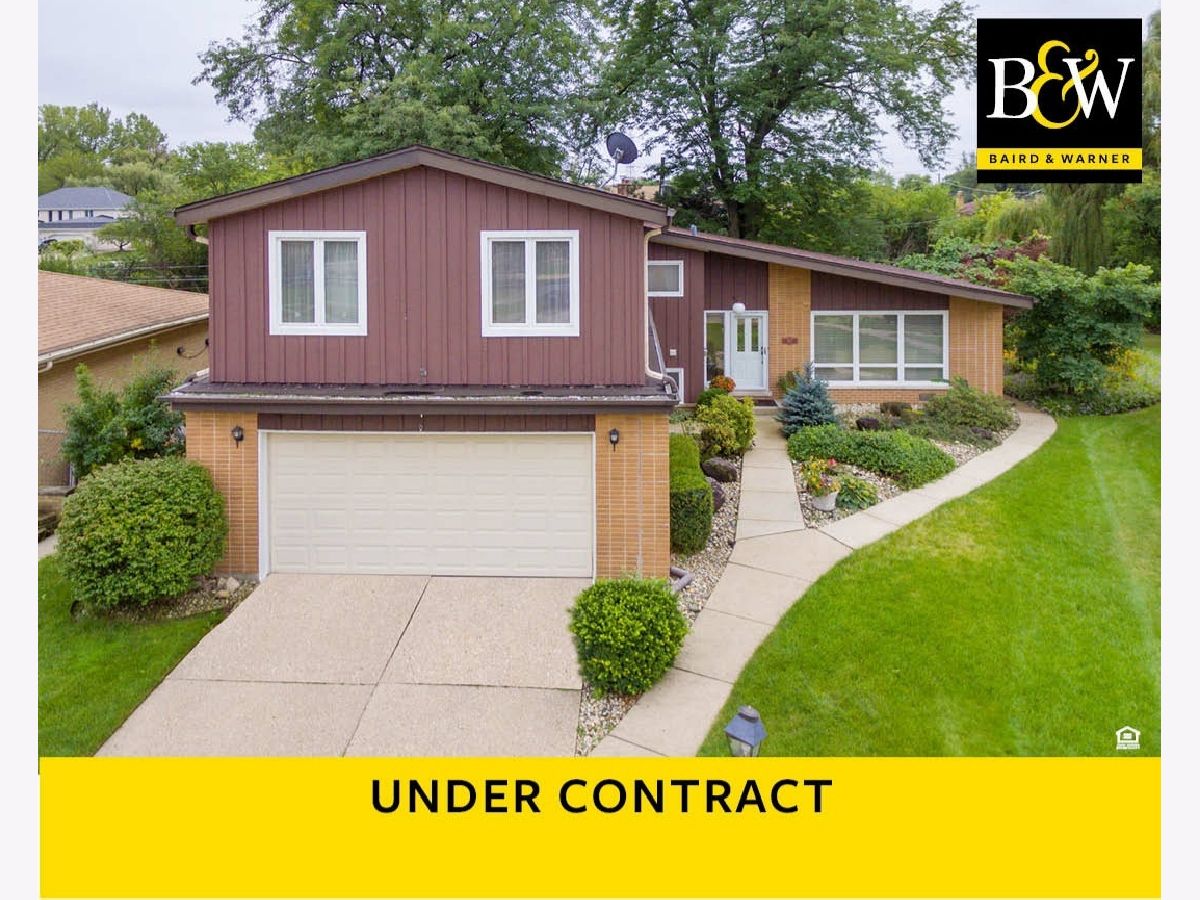 Homes & Condominiums Sold Morton Grove Morton Grove Illinois, 6615 Maple