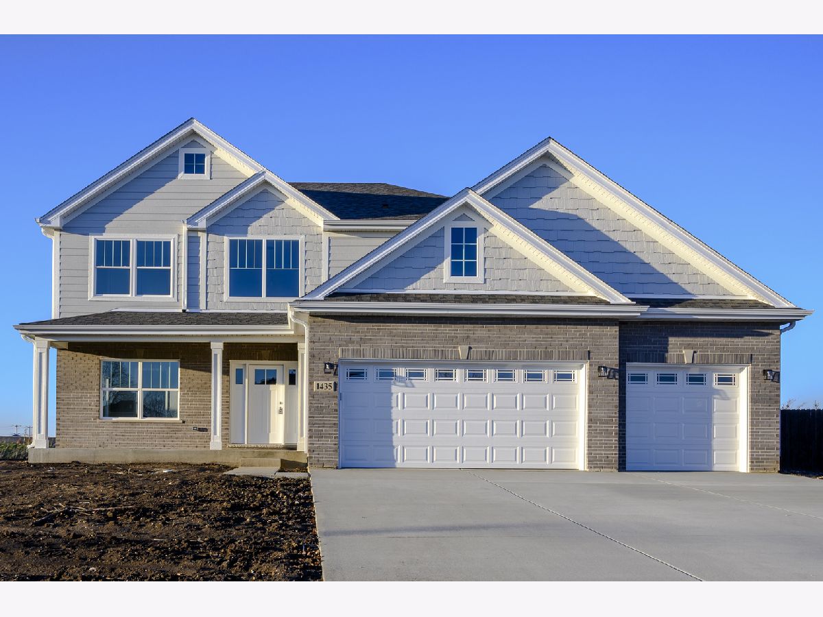 Homes Sold Walker Country Estates New Lenox Illinois, 1435 Edmonds